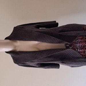 W Wahington Women's short Sleeve Cardigan